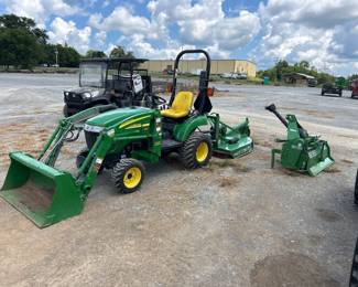 JOHN DEERE TRACTOR