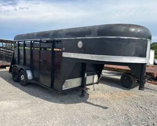 GOOSENECK TRAILER