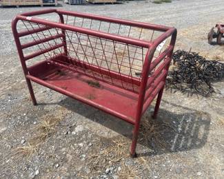 SHEEP / GOAT HAY FEEDER