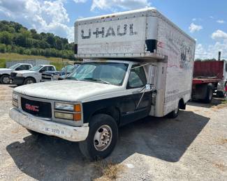 GMC MOVING TRUCK