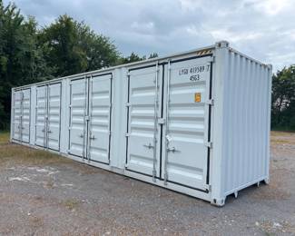 CONTAINER