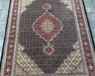 Small area rug wool 4’ x 6’ as is 