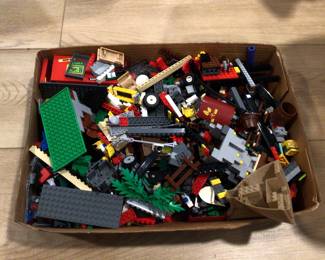 Box of assorted legos