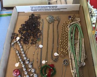 Costume jewelry 