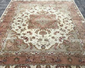 Handmade wool rug 8’ x 10’ 