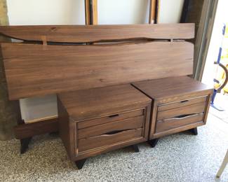 King size bed, headboard & footboard & end tables 17” x 30” x 29” H