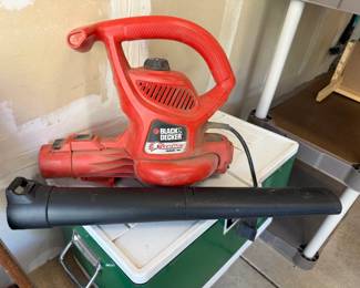 Leaf Blower