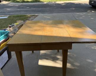 Drop Leaf Table