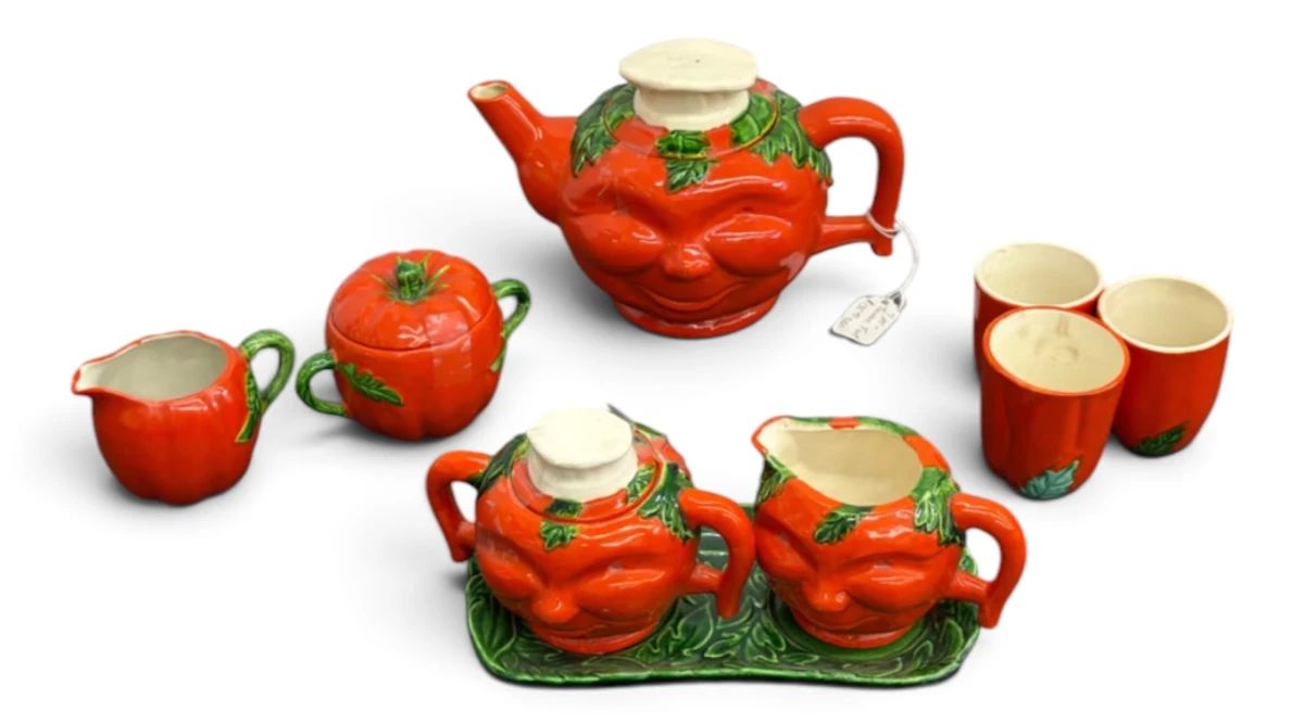 Ceramic Tomato Tea Set