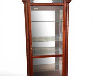 Howard Miller Collectors Cabinet W Glass Shelves Lighting