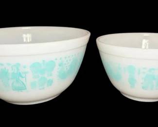 Pyrex Amish Butterprint Mixing Bowls