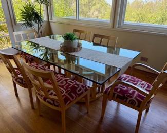 Modern Dining Table - 6 Chairs