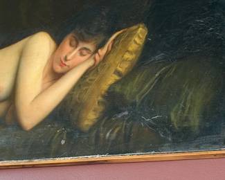 Nude (close)