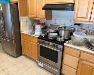 Stainless steel items 