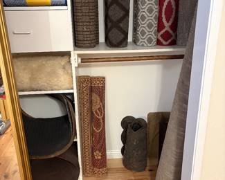 Throw rugs & mats