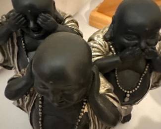 Set of 3 see no evil, hear no evil, speak no evil