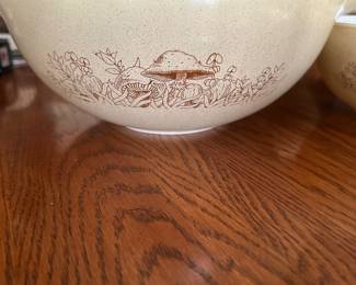 Vintage Pyrex "Forest Fancies" 3 piece mixing bowl set