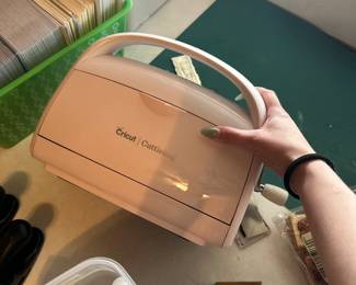 Brand new Cricut, never used