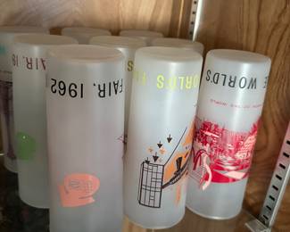 Vintage 1962 Seattle World's Fair frosted glass drinkware