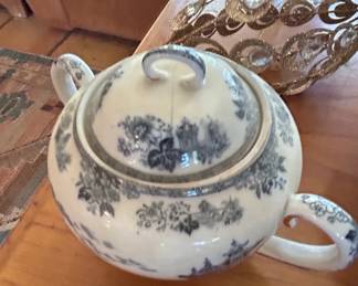 Doulton Burslem Madras Flow Blue Sauce Tureen with Underplate fourth image