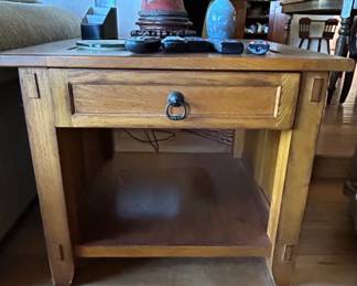 Mission Style Quarter Sawn Oak End Table with Drawer and Shelf second image
