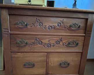 Vintage Eastlake Style Oak Dresser second image