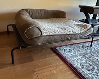 Veehoo Cooling Elevated Dog Bed with Removable Bolster third image