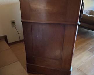 Victorian Walnut MarbleTop Chest of Drawers with Grape Carvings fourth image