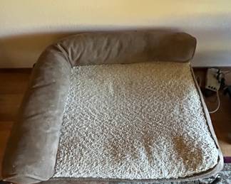 Veehoo Cooling Elevated Dog Bed with Removable Bolster second image
