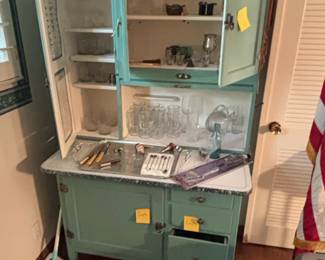 Antique Sellers Kitcheneed Hoosier Cabinet