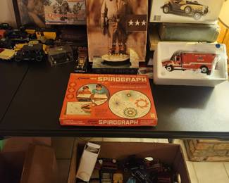 GilI Joes, cars vintage spirograph