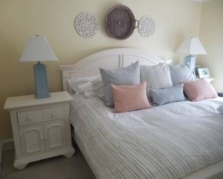 King bedroom suite: bed; two nightstands; tall dresser. Table lamps - 2 available
