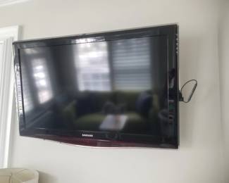 TV with bracket
