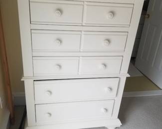 King bedroom suite: tall dresser