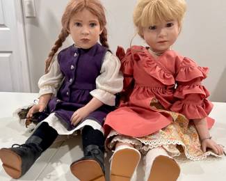 Pair of Sigikid dolls. 