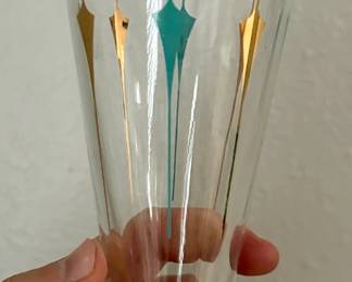 Mid-Century glassware. Set of this pattern.