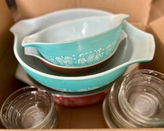 Small box of Pyrex