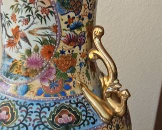 Large Japanese Satsuma-Style Decorative Floor Vase
