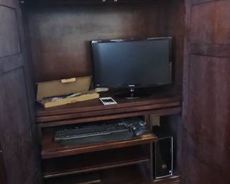 Ethan Allen British Classics Entertainment Armoire