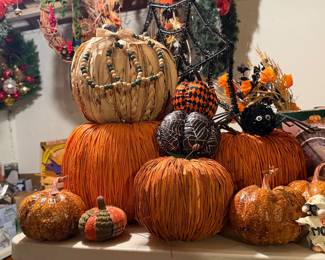 Fall and Halloween decor