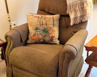 Comfortable recliner