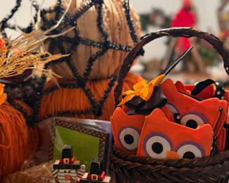 Halloween decor