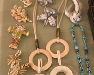 Elegant jewelry