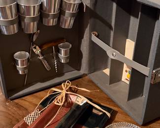 Portable bar service