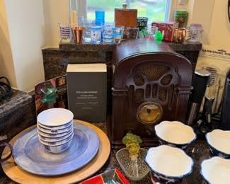 Decor and servingware