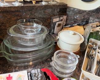 Bakeware and Pyrex