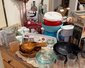 dinner servingware