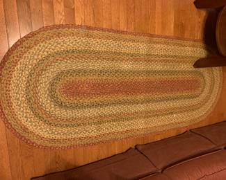 #076	oval  rag rng green world rugs in 2x72 rust, green cream	 $40.00 			