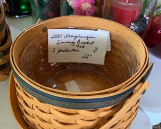 #115	Longaberger basket 2001 swing basket 9x6 w protector	 $22.00 			