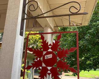 #185	Metal Quilting Square Wall Sign 12x12x15	 $30.00 			